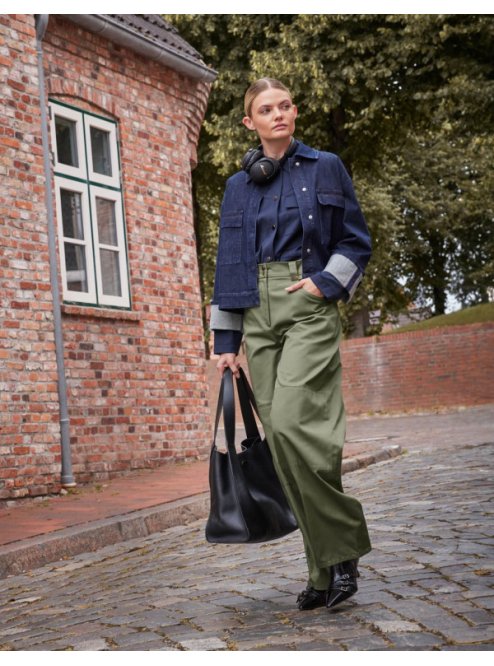 AKTUÁLNÍ VYDÁNÍ BURDA STYLE 12/2025